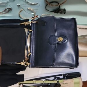 Coach Vintage Willis Top Handle Crossbody Bag 9927 Brass Hardware With Dust Bag